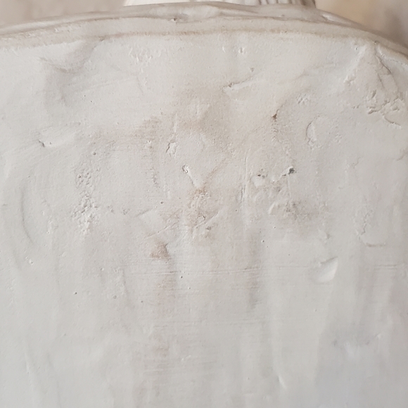 Vintage Austin Sculpture 'Tales and Tails' - Picture 9 of 16